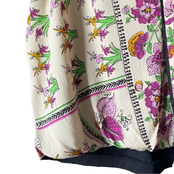 Tiny | Cara Floral Color Block Faux Wrap Top - Picture 6 of 13